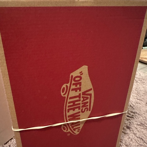 BNIB Filmore Hi VansGuard women's suede high-top shoes, 8. Brown - Picture 15 of 15